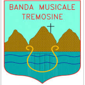AUGURI IN MUSICA CON LA “BANDA MUSICALE DI TREMOSINE”