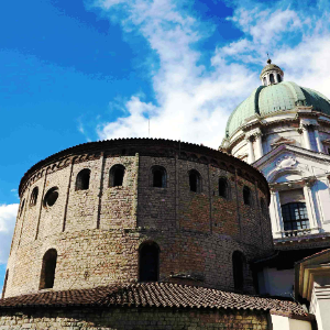 Brescia e le Sante Croci, storia di una città e del suo tesoro