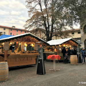 MERCATINO DI NATALE DI GUSTO IN GUSTO