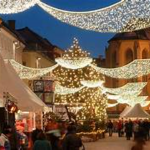 NATALE A LAZISE TRA LUCI E COLORI