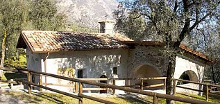 Chiesa di San Pietro in Oliveto a Limone del Garda (Bs)